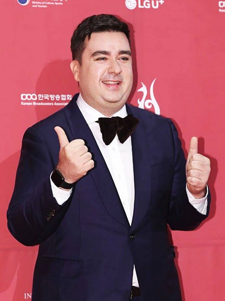 방송인-샘-해밍턴