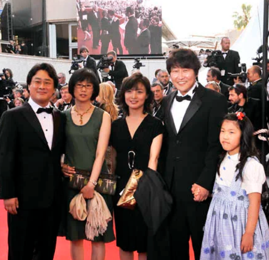 박찬욱 감독과 부인 김은희 씨의 공식 석상 동반 모습