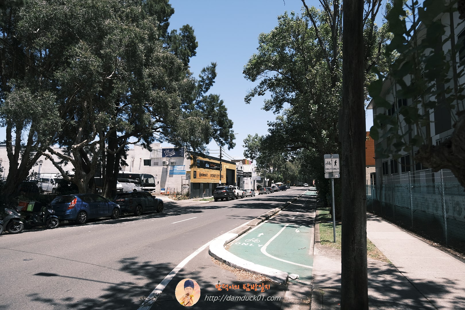 Bourke Rd