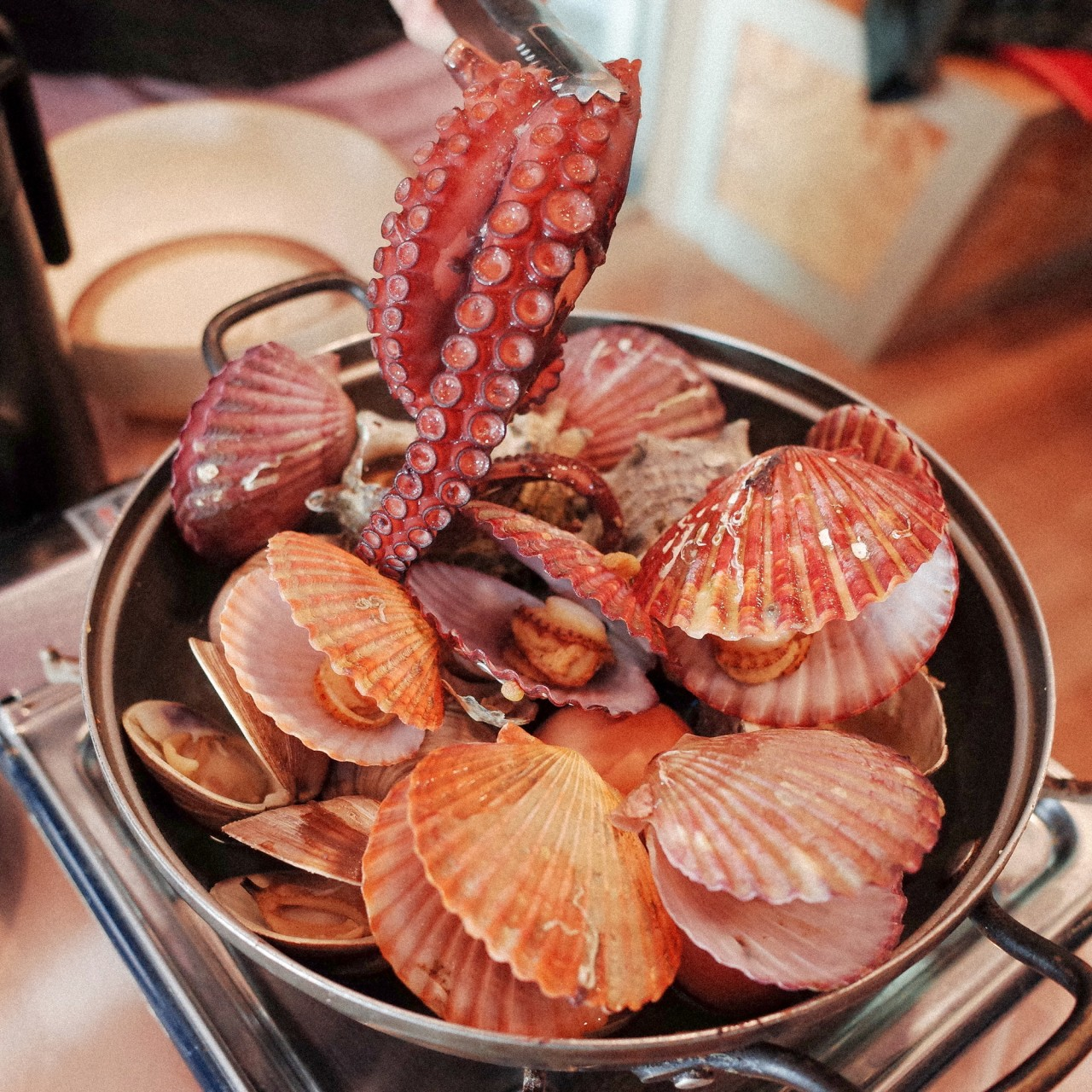 생생정보 내도 유경식당 거제도외포멸치 바람의제트보트 안나의화원