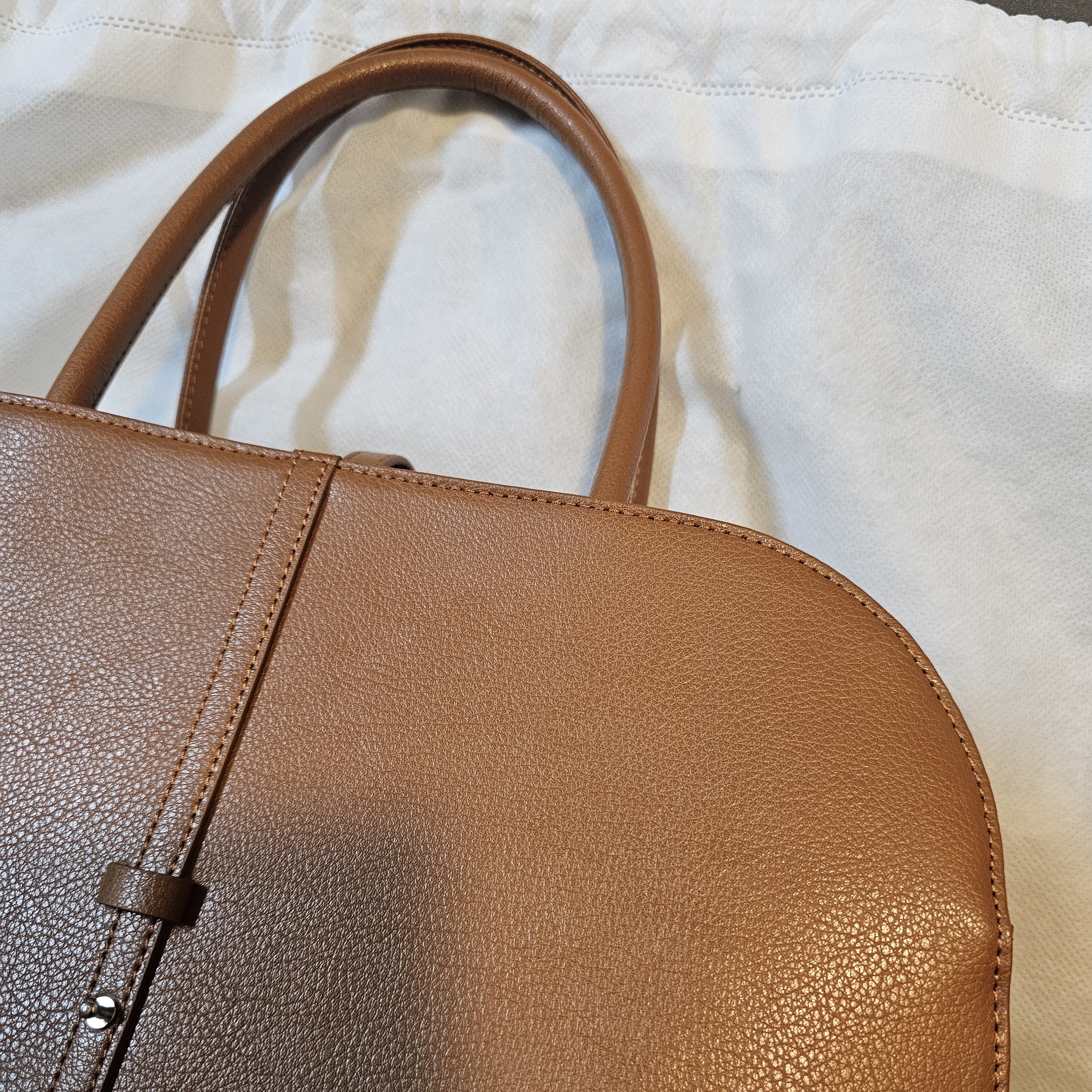 모노로우 블랑백