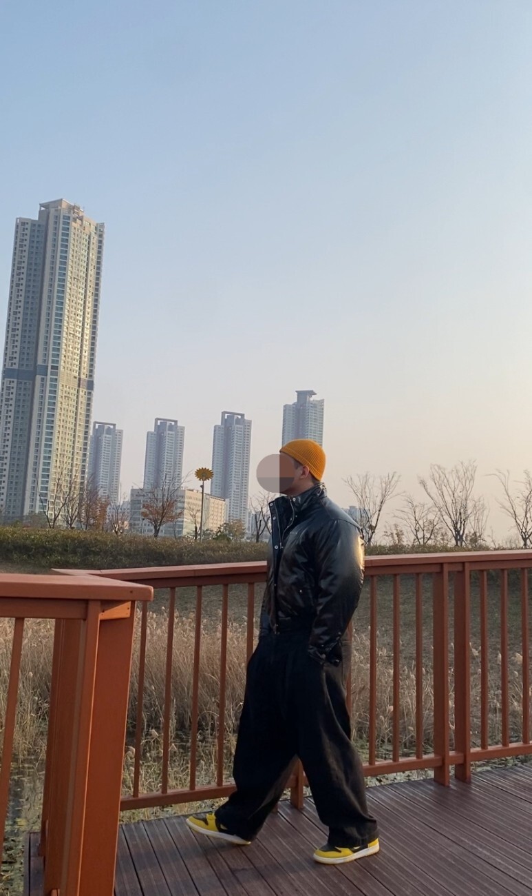 데일리룩(오뭘입)무신사스탠다드 니트비니, 마뗑킴 유광패딩, 무신사스탠다드 와이드벌룬팬츠, 나이키 하이덩크 검노, 빈티지패션, 데일리룩, 남자데일리코디, 남자데일리패션, ootd