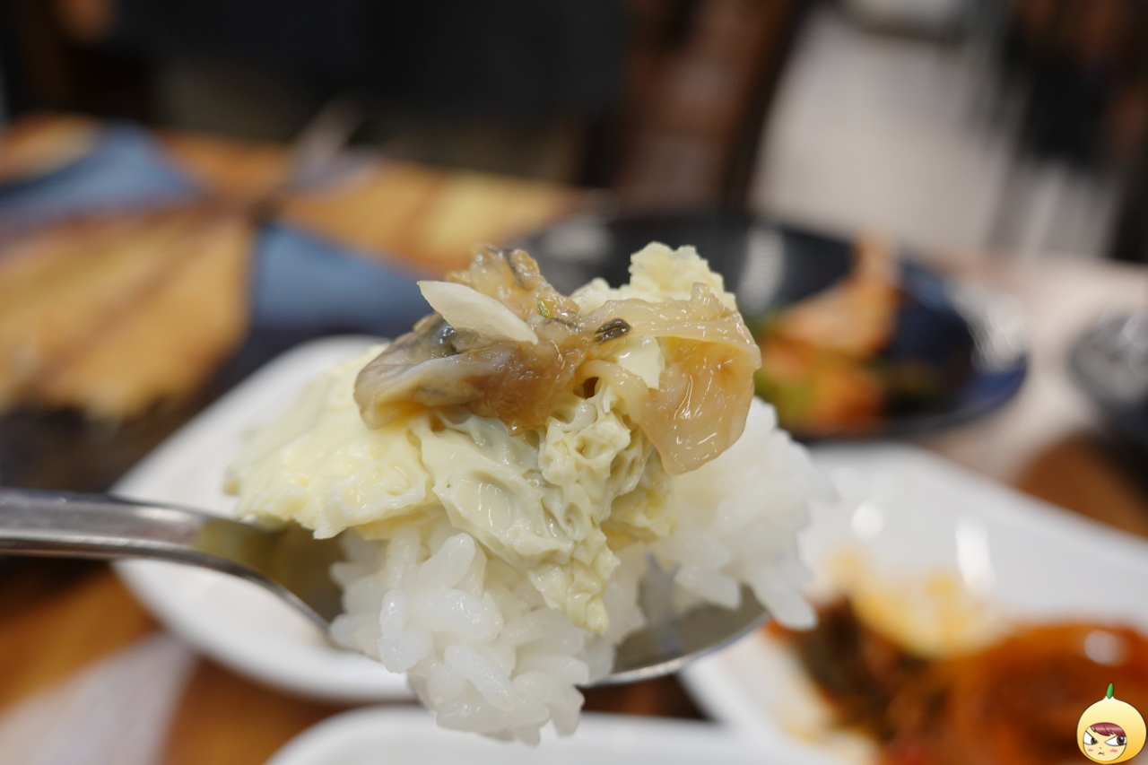 조개젓을 더하면 감칠맛이 폭발해~