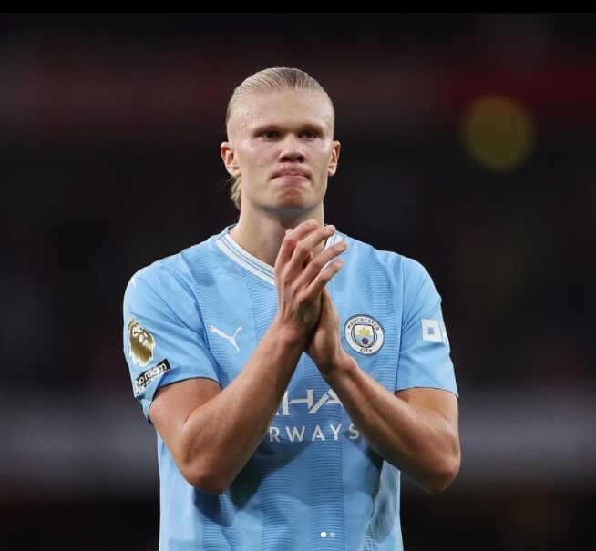 멘시티의 엘링 홀란 선수