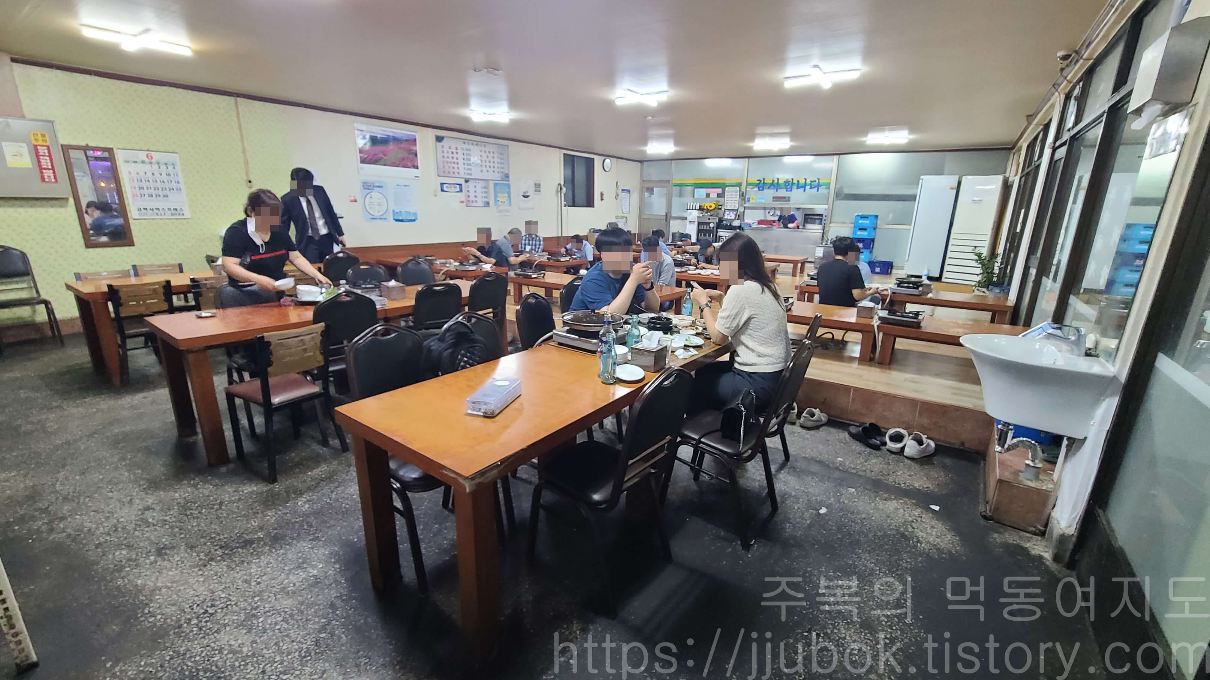 부흥기사식당-인테리어