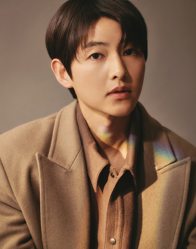 넷플릭스 로기완 송중기의 재발견! 줄거리 등장인물 제작 비하인드 결말 스포