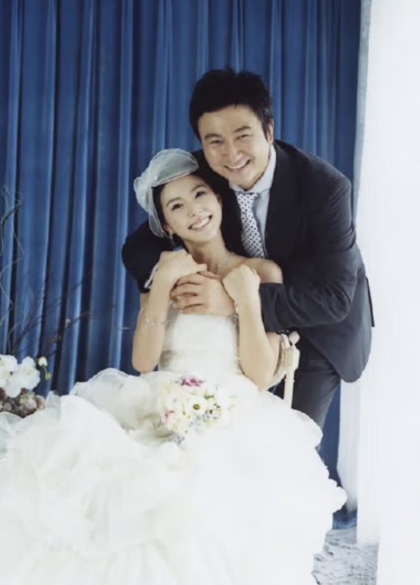 주영훈 이윤미 12살 나이차이로 화제를 모았던 결혼 화보 사진