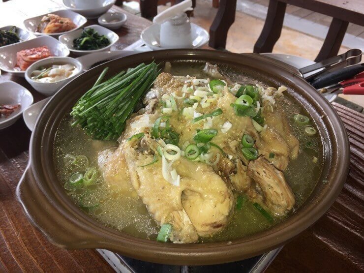 생생정보 장PD의 AI 여행기 가평 잣두부전골 맛집 다믈촌 연인이 가기 좋은 가평 여행 생생정보 2303회