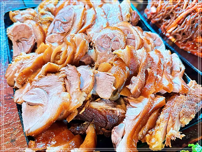 생생정보 중랑구, 사가정역 28년 전통 반반 족발 맛집