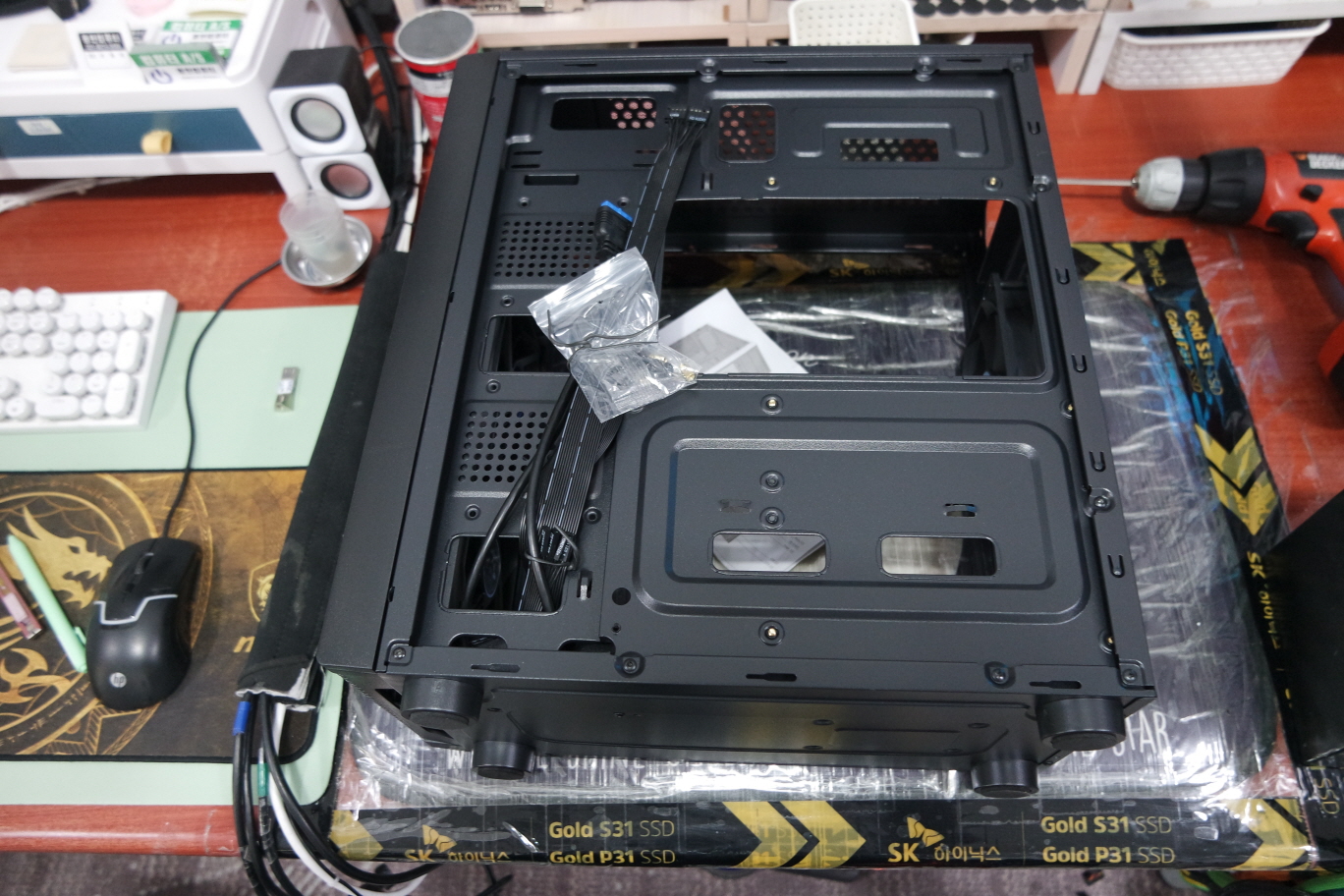 기본 출고시 선정리의 상태입니다.