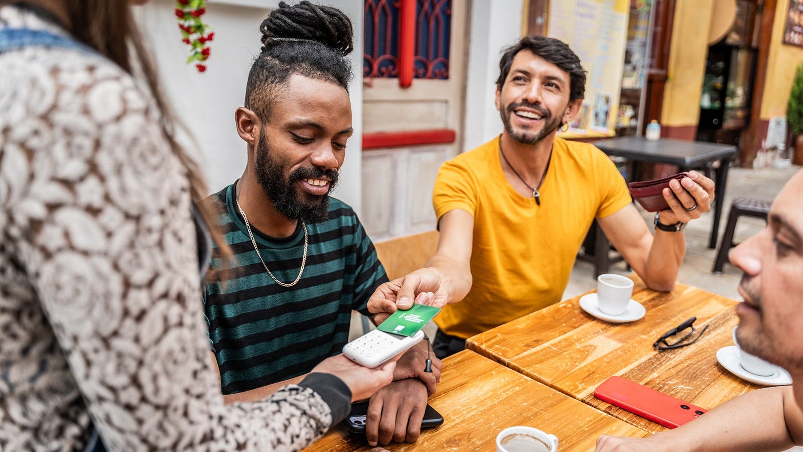 실시간 환율 확인하러 가기