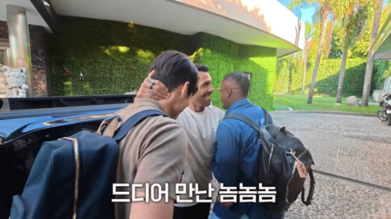 긱스, 하파엘, 라파엘, 테베즈, 에브라, 박지성 등 그 시절 맨유 레전드가 한자리에!!