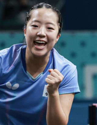 뿌링클 모델 신유빈 선정 프로필 나이 키 먹방 주먹밥