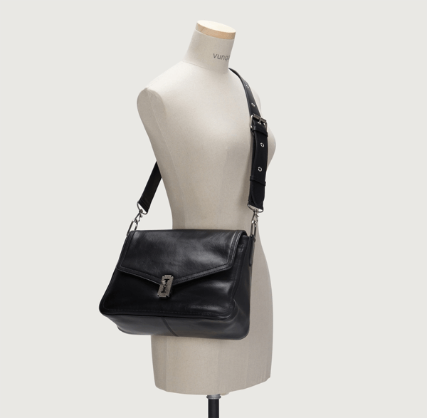 우연일까 1회 김소현 가방