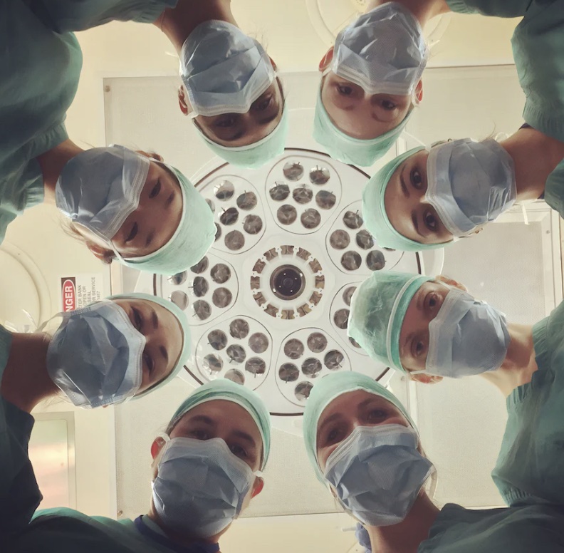 다발성 골수종: 증상, 원인 및 생존기간에 대한 이해