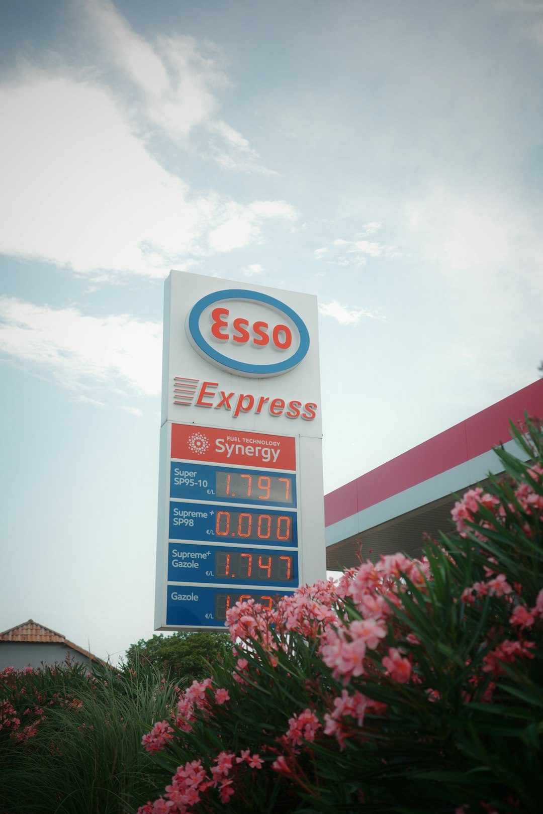 2025년 경차 주유비 30만원 지원! 놓치면 후회할 7가지 꿀팁 관련 이미지 1