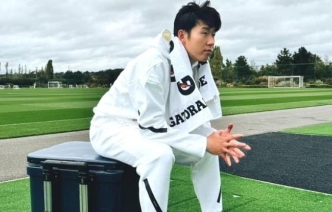 손흥민