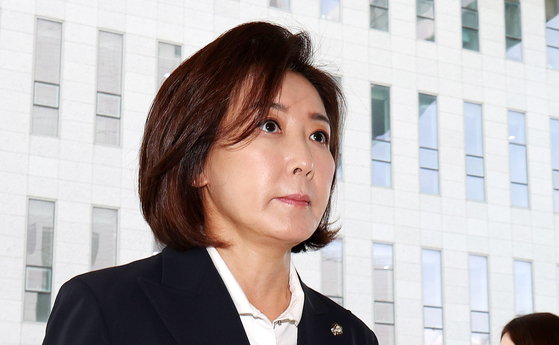 국회의원 나경원의 모든것 - 나이&middot;프로필&middot;재산 규모&middot;MBTI&middot;가족까지 한눈에 확인