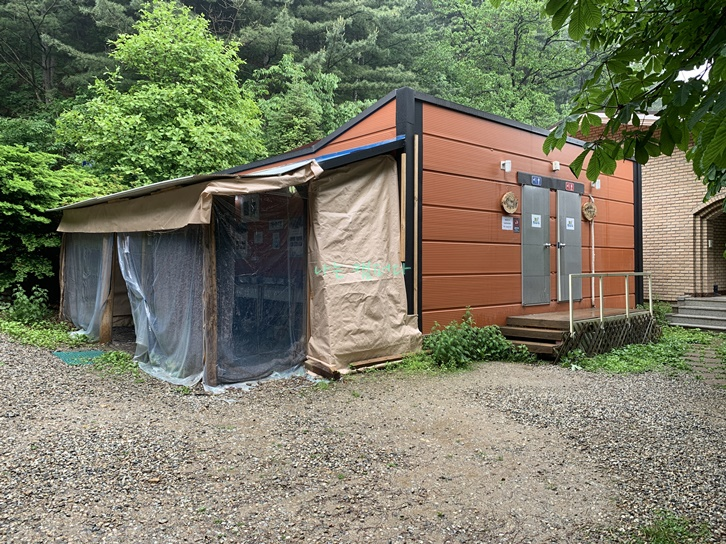 은이골 가족 캠핑장-화살장 및 개수대