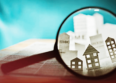 돋보기에-비춰진-집