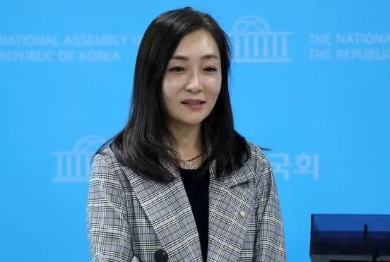 유정주 국회의원 프로필 나이 고향 학력 재산