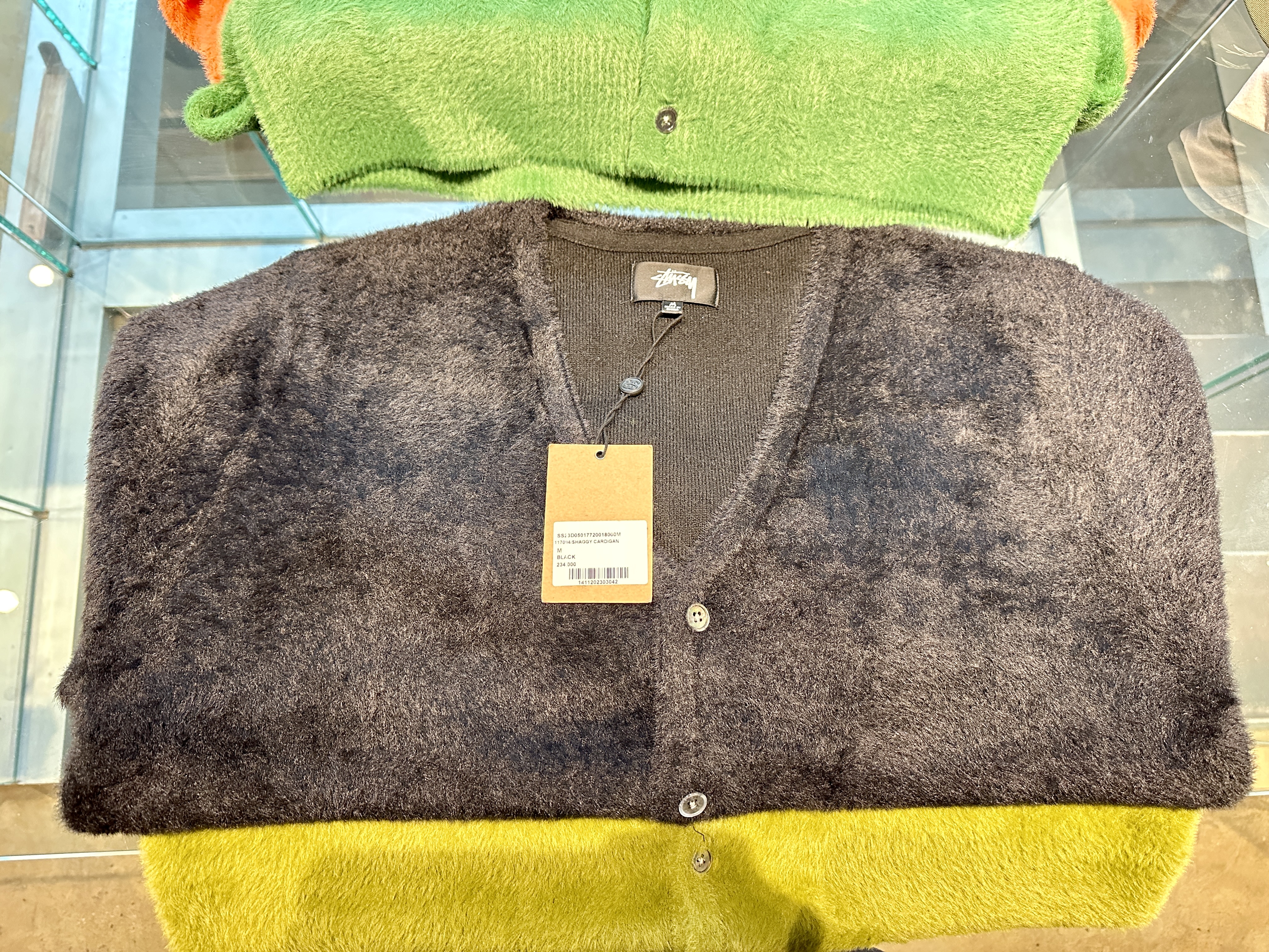 스투시 쉐기 가디건 블랙