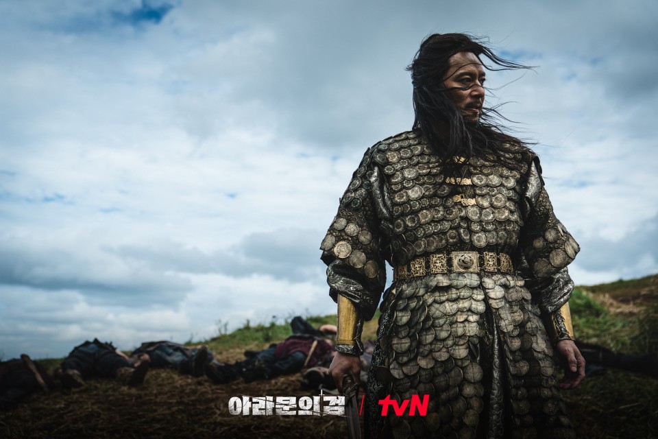 바투족과 전투를 치뤘지만 아록을 찾지 못한 타곤