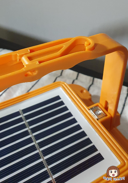 TEMU Solar LED light lamp