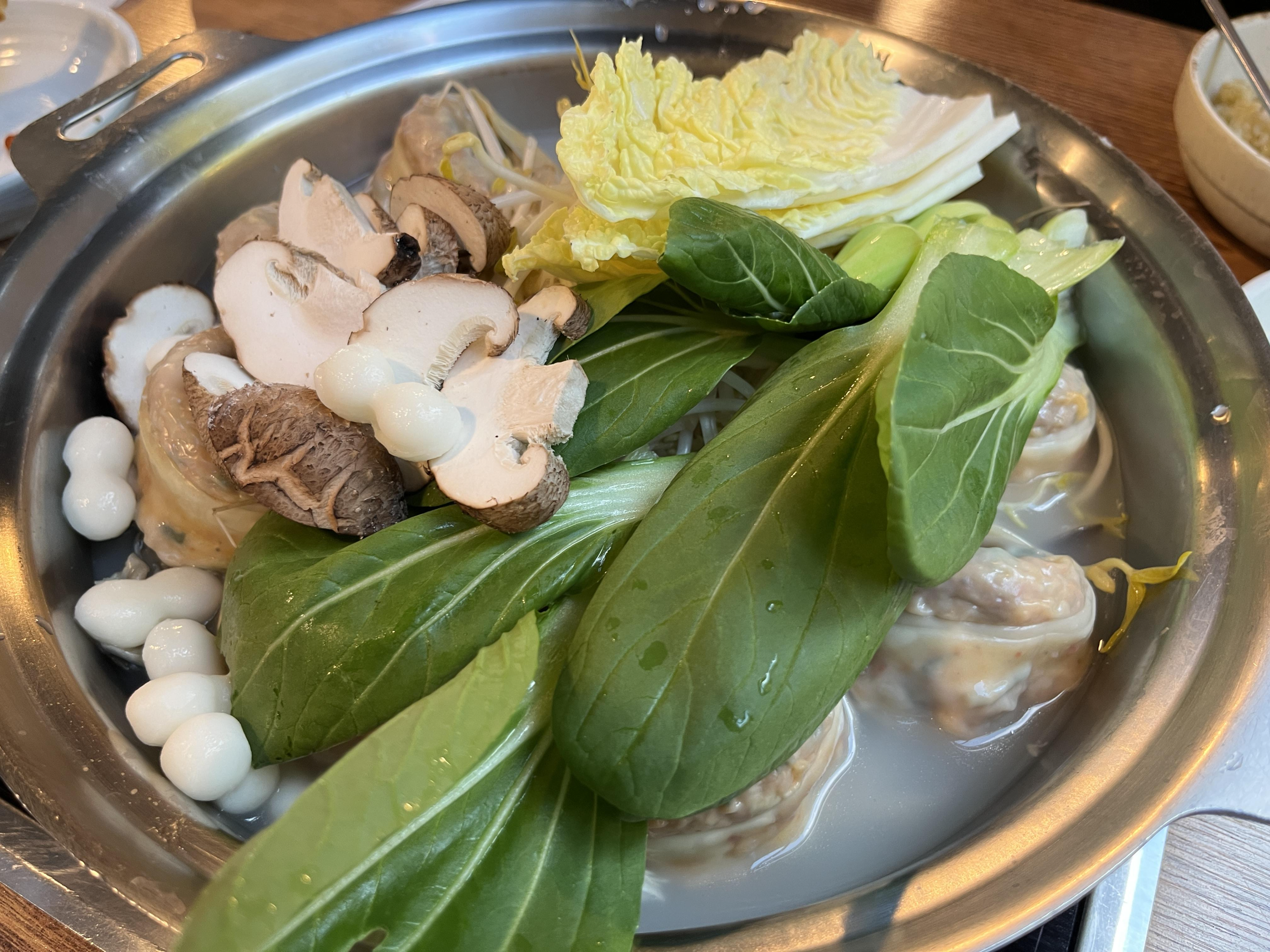 의왕칼국수 만두도 맛있는 곳, 정원칼국수