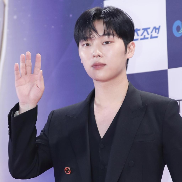 배우 최현욱