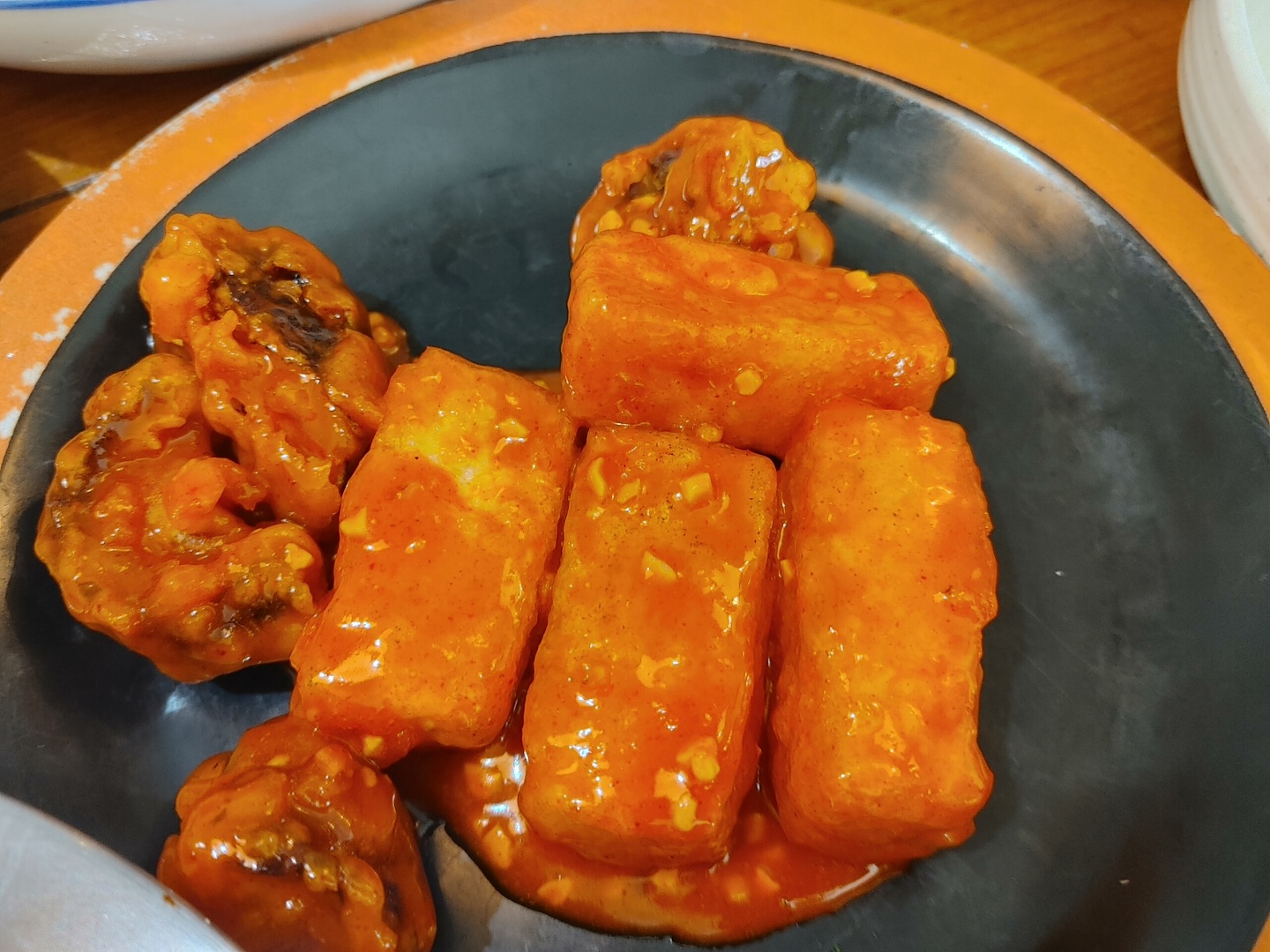 천안 밥집 추천 밥상차려주는 집, 두부 표고버섯 강정