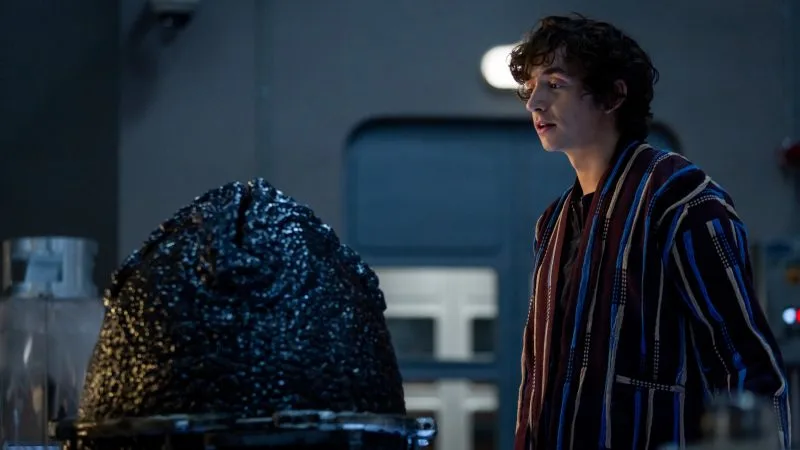 에이리언 어스 8화