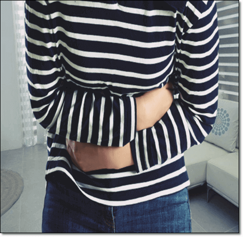 난소화성 덱스트린 소화기 건강 효과, 배를 붙들고 있는 장염이 심한 여성