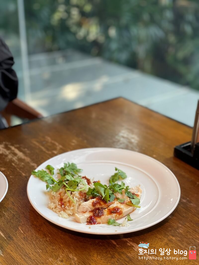 방콕 메리어트 마르퀴스 퀸즈파크 조식당 뷔페_하이난 치킨라이스