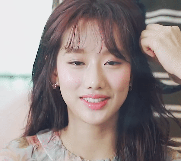 에이프릴 나은, 나랑 데이트할래?
