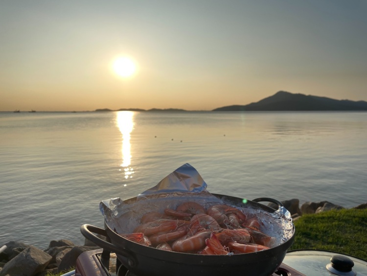 기다린 맛 제철 새우 납시오 오션뷰 바다 보며 먹는 새우라면, 왕새우 소금구이 인천 강화도 맛집 추천 생방송투데이 리얼맛집 오늘방송 김피디가 떴다