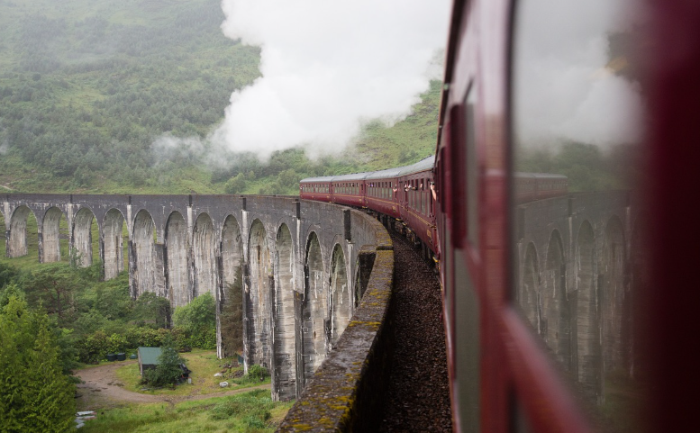 기차와 철도 사진